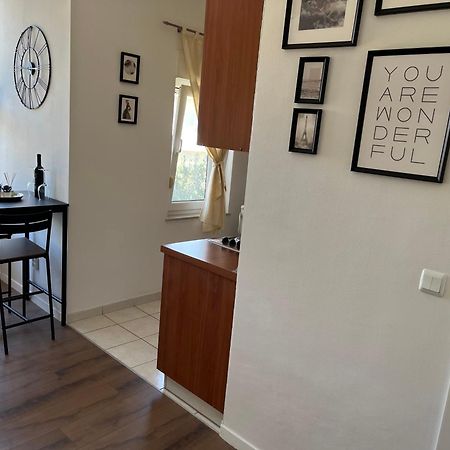 Studio Apartment Elena Задар Экстерьер фото